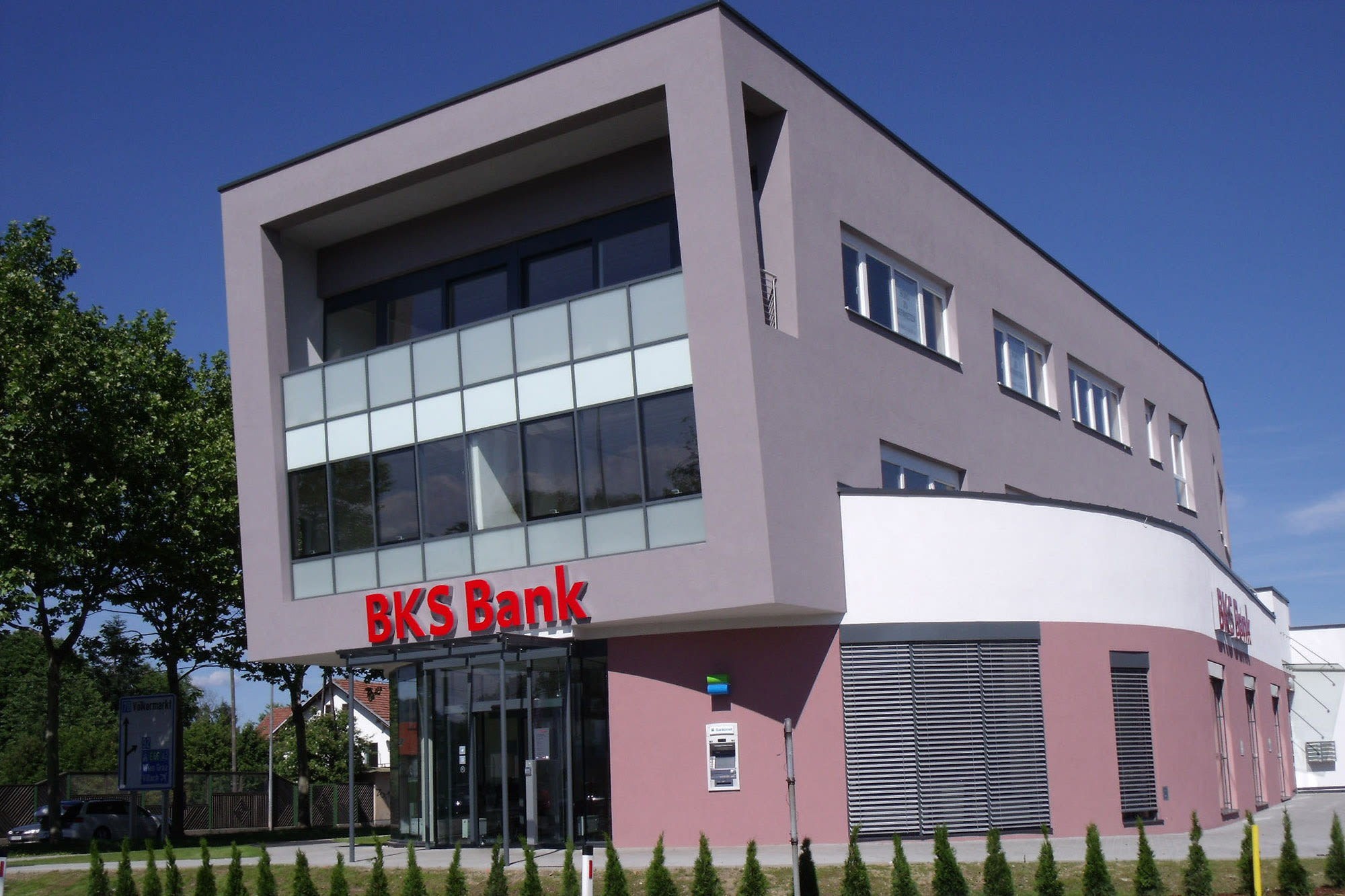 BKS Bank Filiale in Klagenfurt Völkermarkterstraße – persönliche Beratung, regionale Nähe und individuelle Finanzlösungen. BKS Bank Filiale in Klagenfurt Völkermarkterstraße – persönliche Beratung, regionale Nähe und individuelle Finanzlösungen.