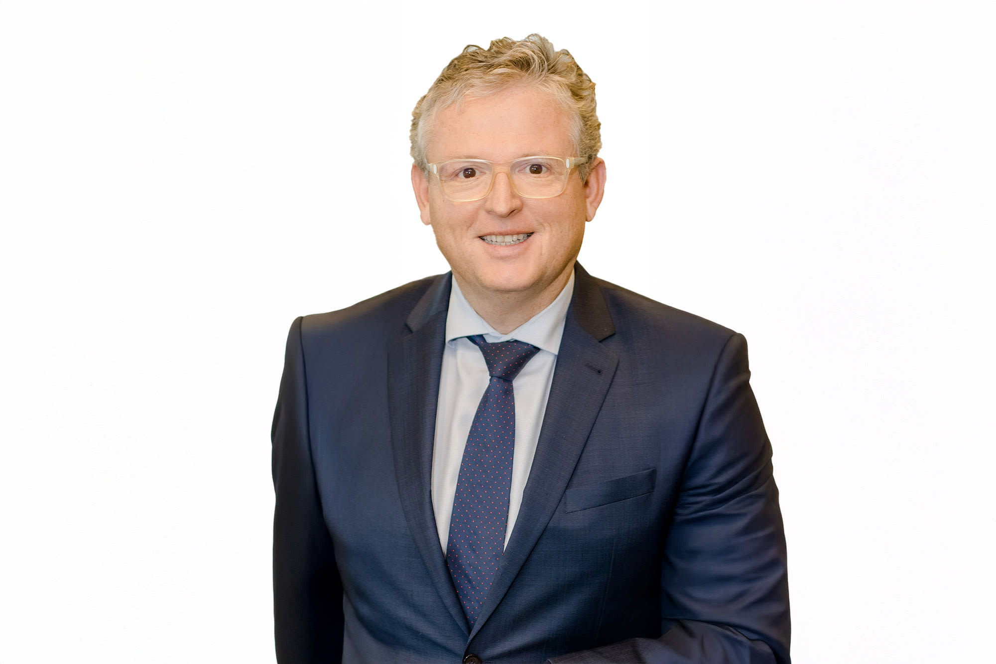 Johann Rothschädl, Filialleiter der BKS Bank in Leibnitz – persönliche Beratung und regionale Finanzkompetenz. Johann Rothschädl, Filialleiter der BKS Bank in Leibnitz – persönliche Beratung und regionale Finanzkompetenz.