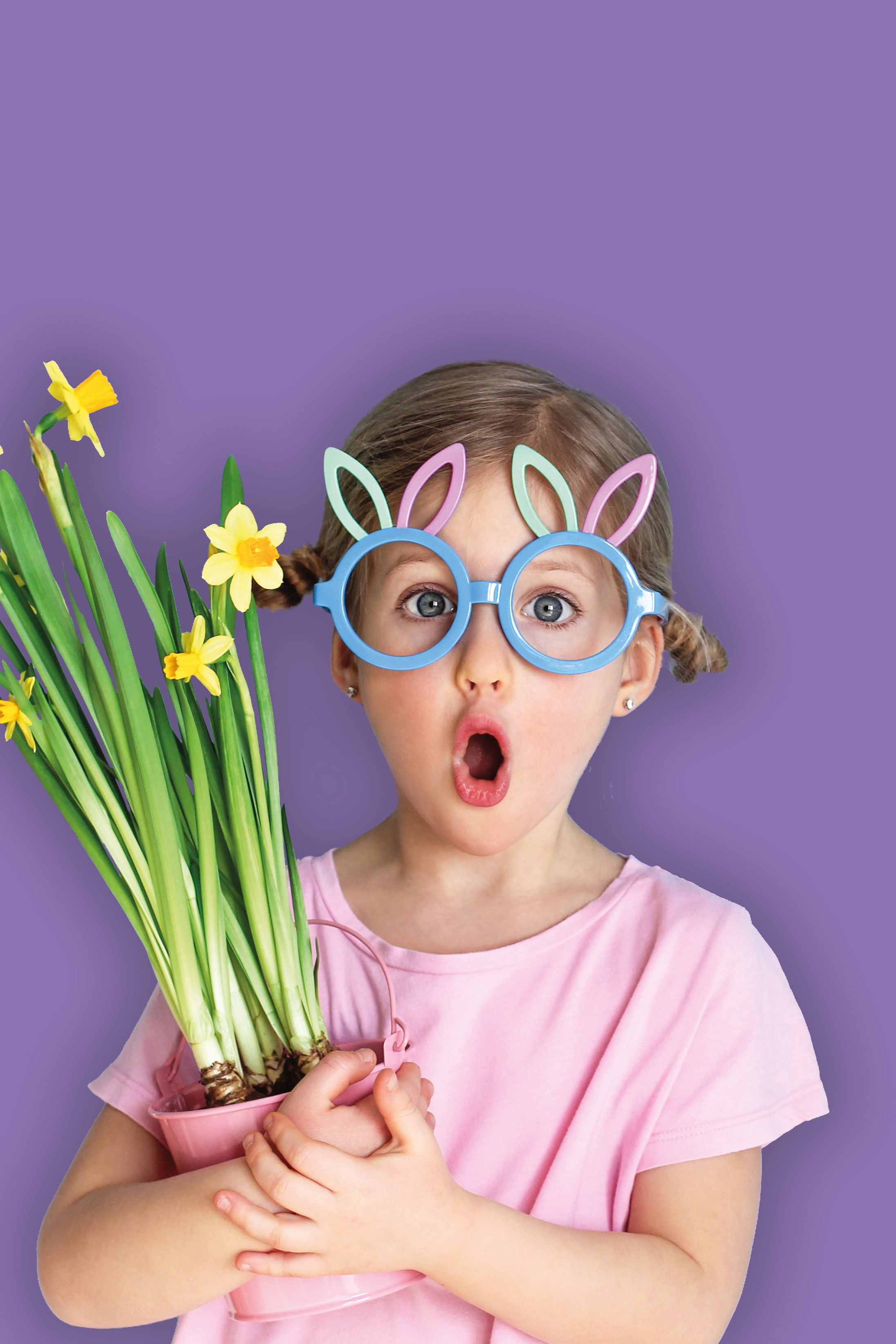 Mädchen mit Blumen - Osterbonus BKS Bank Mädchen mit Blumen - Osterbonus BKS Bank