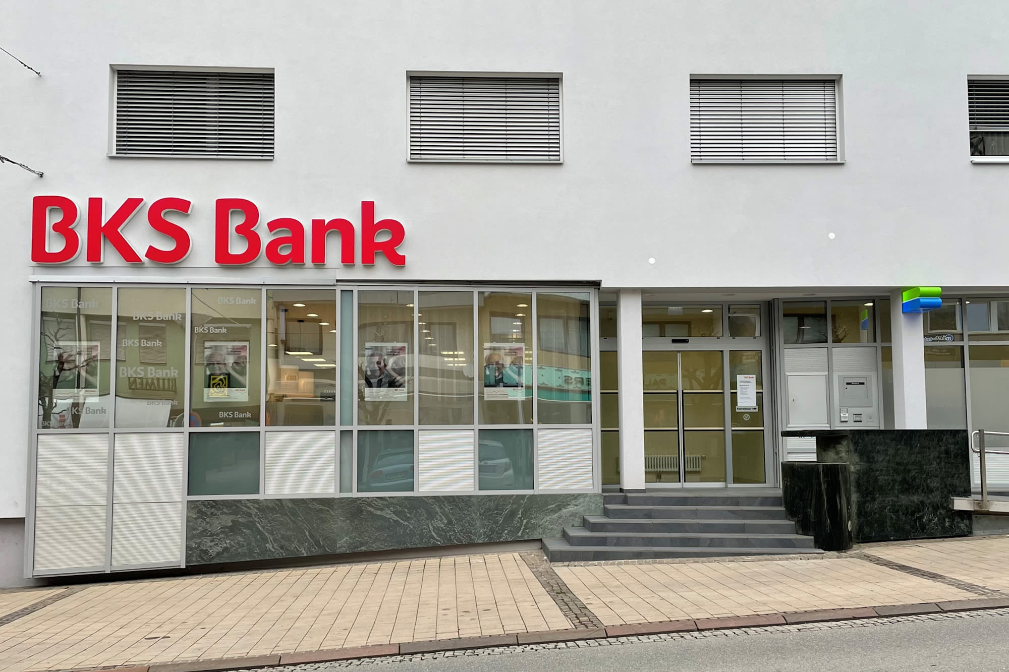 BKS Bank Filiale in Feldkirchen – persönliche Beratung, regionale Nähe und individuelle Finanzlösungen. BKS Bank Filiale in Feldkirchen – persönliche Beratung, regionale Nähe und individuelle Finanzlösungen.