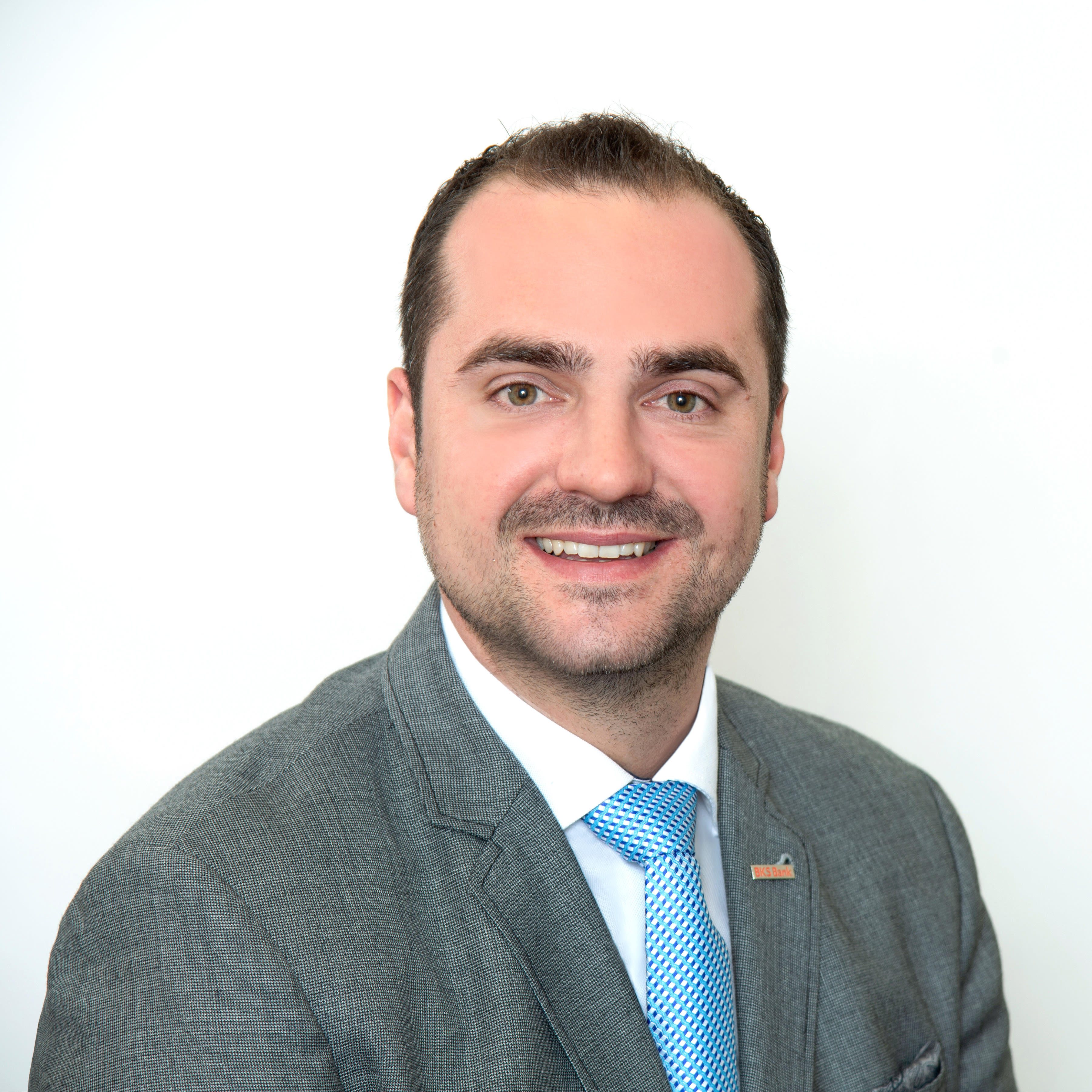 Christoph Pöck - Filialleiter Pörtschach Christoph Pöck - Filialleiter Pörtschach