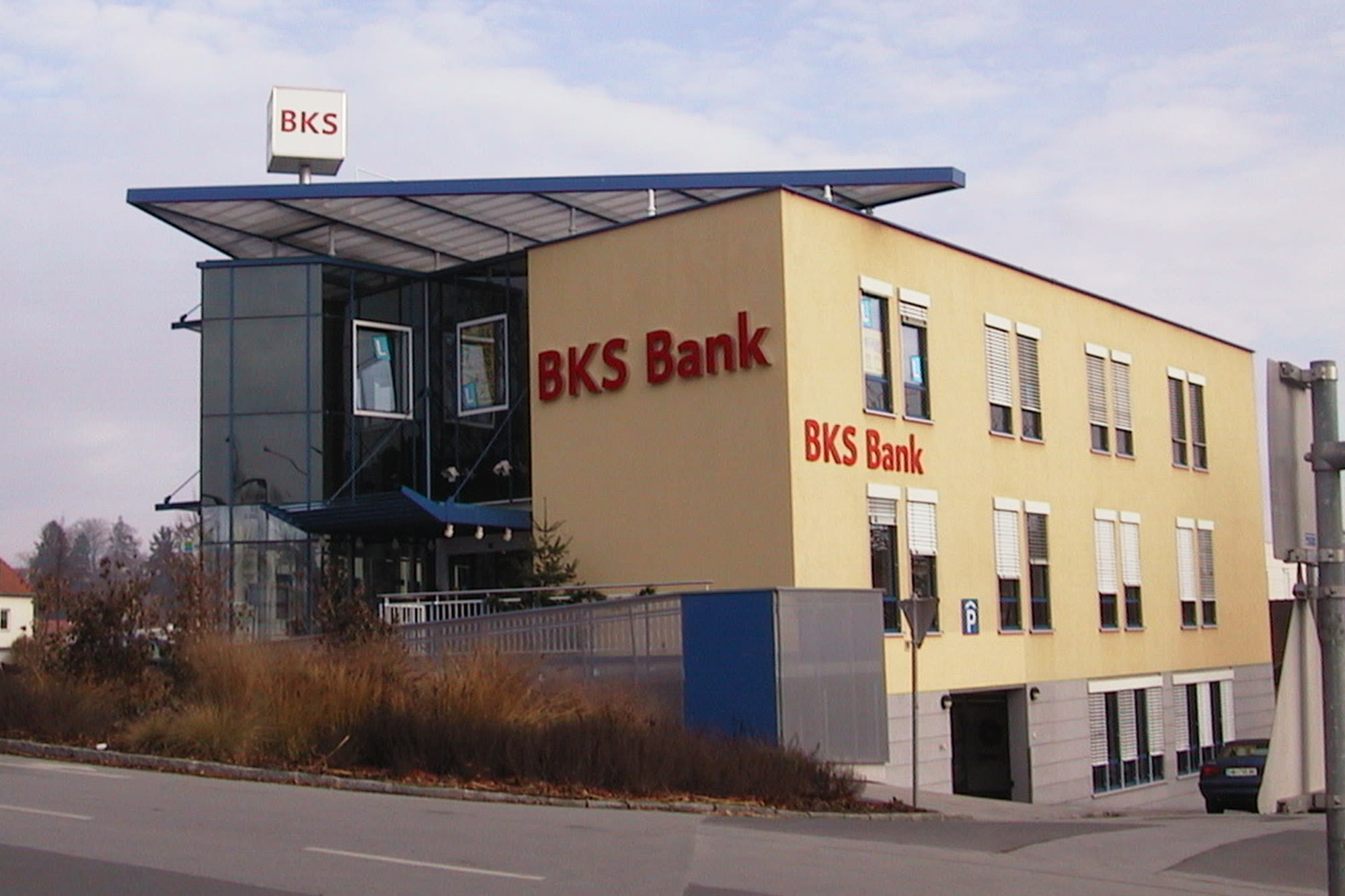 BKS Bank Filiale in Hartberg – persönliche Beratung, regionale Nähe und individuelle Finanzlösungen. BKS Bank Filiale in Hartberg – persönliche Beratung, regionale Nähe und individuelle Finanzlösungen.